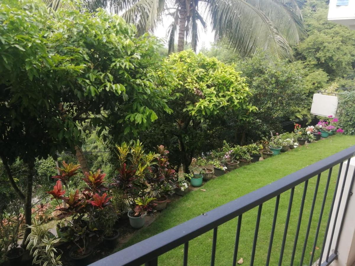 Shalom Peradeniya Exterior foto
